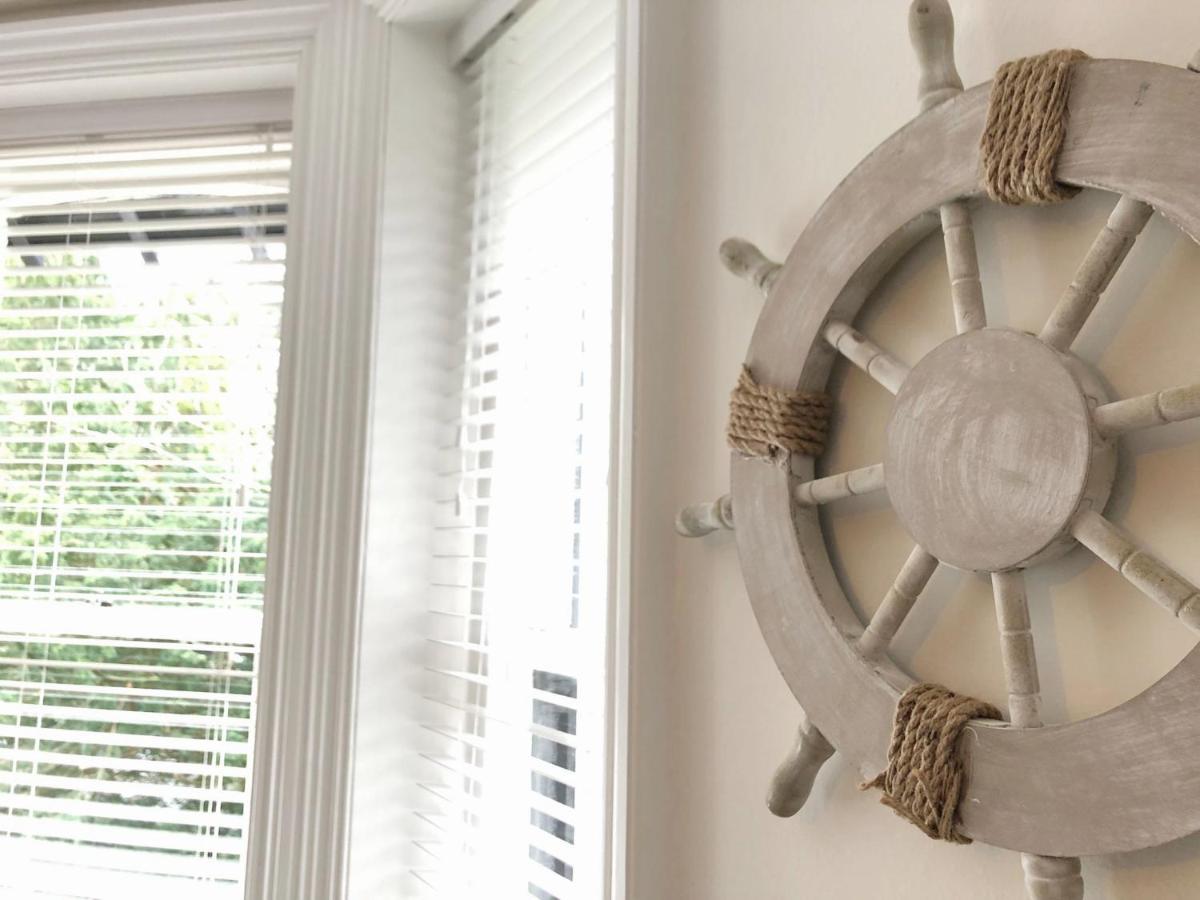 Sail Away. 1-Bed Apartment Close To The Beach 伯恩茅斯 外观 照片