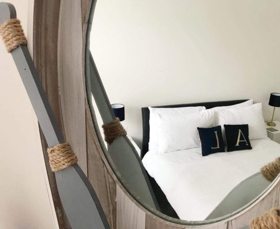 Sail Away. 1-Bed Apartment Close To The Beach 伯恩茅斯 外观 照片